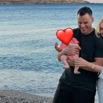 Παναγιώτης Κουτσουμπής: Ξανά αγκαλιά με την 4 μηνών κόρη του, Ξένια – Η τρυφερή φωτογραφία που «έριξε» το Instagram