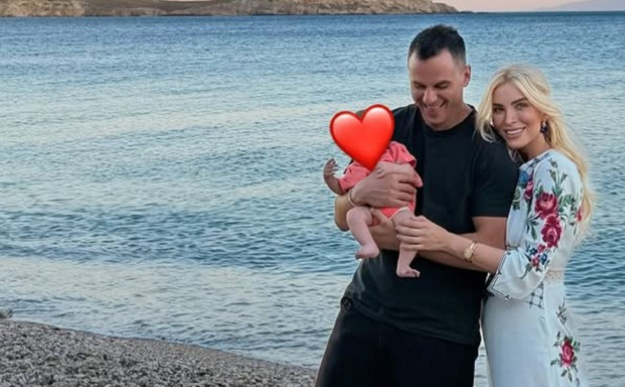 Παναγιώτης Κουτσουμπής: Ξανά αγκαλιά με την 4 μηνών κόρη του, Ξένια – Η τρυφερή φωτογραφία που «έριξε» το Instagram
