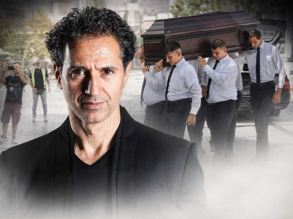 Ανατριχιαστικό! Το σημάδι που έστειλε από τον ουρανό ο Σταμάτης Κοκότας την ώρα της κηδείας – Τι έγινε την στιγμή που έθαβαν τον γιο του