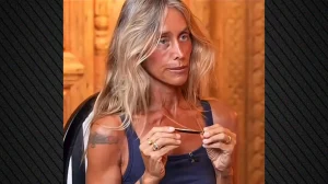 «Τον έχω πάντα πρόχειρο»: Συνελήφθη στην Τουρκία 54χρονη ηθοποιός που παραδέχτηκε δημόσια ότι φοράει στον λαιμό της @@@@@
