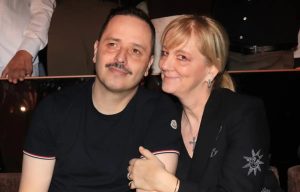 Αλέξανδρος Τσουβέλας – Εύα Καρύδη: Μόλις μαθεύτnκε για το ζευγάρι – Όλα όσα αναγκάστηκε να κάνει