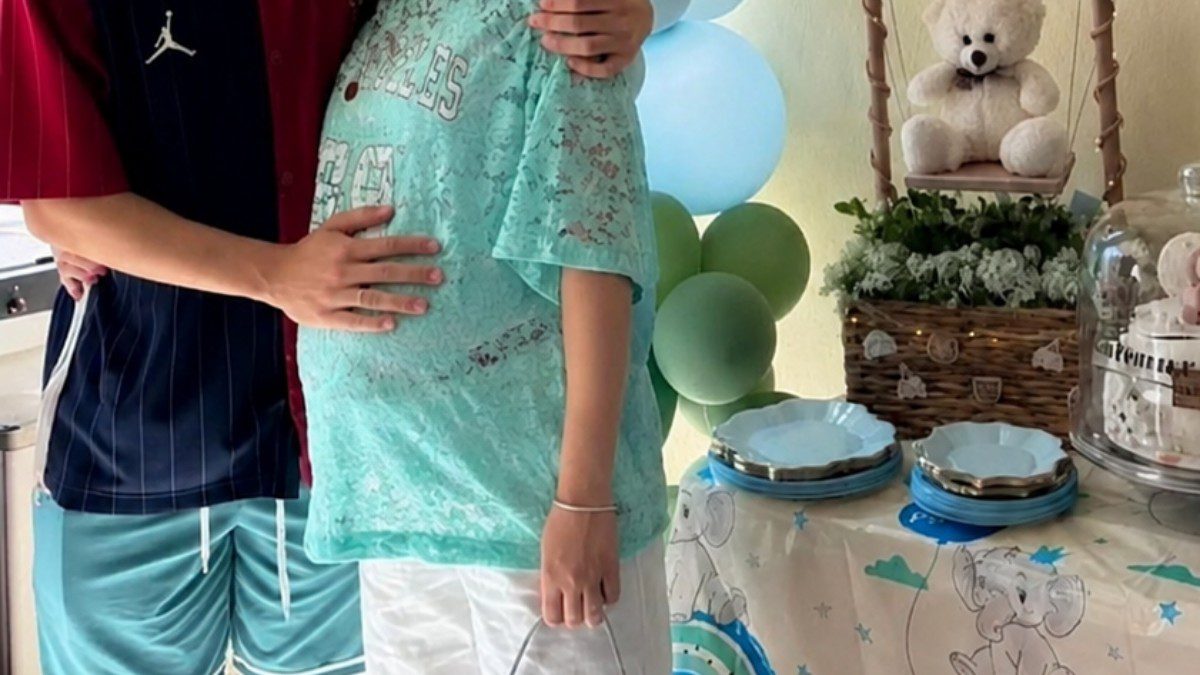 Baby boom στην ελληνική showbiz: Αγαπημένο ζευγάρι έγινε γονείς για δεύτερη φορά