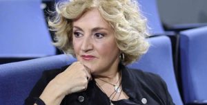 Βαρύ πένθος για την Υρώ Μανέ – Πέθανε η μητέρα της