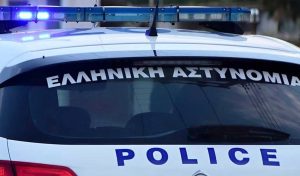 Θρίλερ στον Άγιο Δημήτριο: Νεκρός αστυνομικός μέσα σε υπηρεσιακό αυτοκίνητο