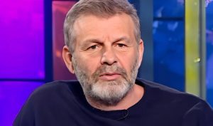Απόστολος Γκλέτσoς: «Η κοινωνία περιμένει τον λυτρωτή Αλέξη Τσίπρα»
