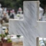 «Που είναι το παιδί μου;»: Οι δραματικές στιγμές μητέρας πάνω από τον τάφο του 24χρονου γιου της