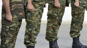 Στρατιωτική θητεία: Ποιοι θα υπηρετούν μόνο 9 μήνες – Τι αλλάζει με τις αναβολές