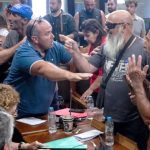 Χαμός με το βίντεο από το Περιφερειακό συμβούλιο στην Λέσβο – Σάλος με το βίντεο