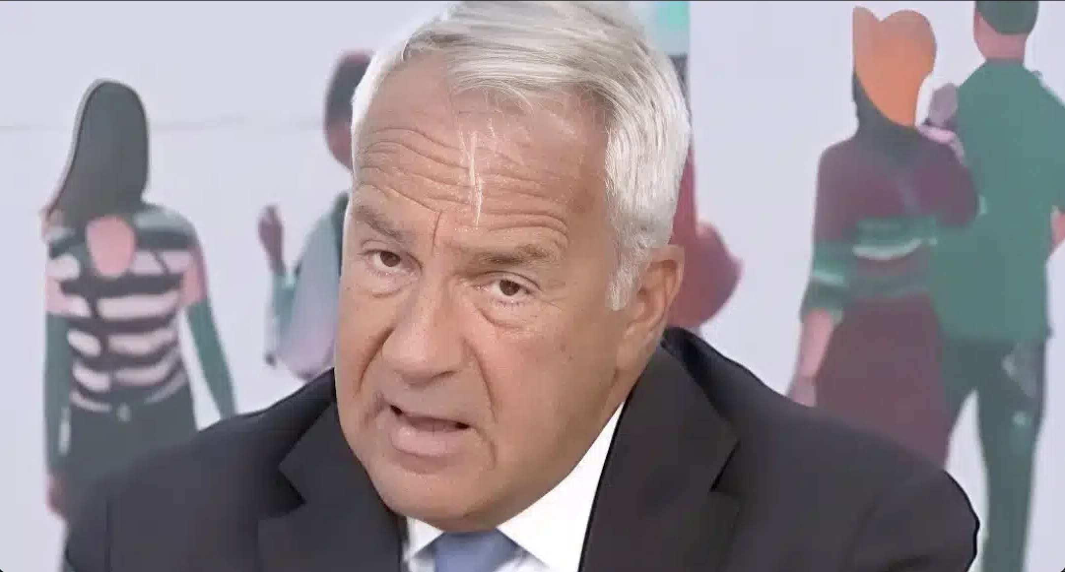 Βορίδης για επιδόματα: «Γιατί να πάω να δουλέψω αν παίρνω 1.000 ευρώ και κάθομαι;»