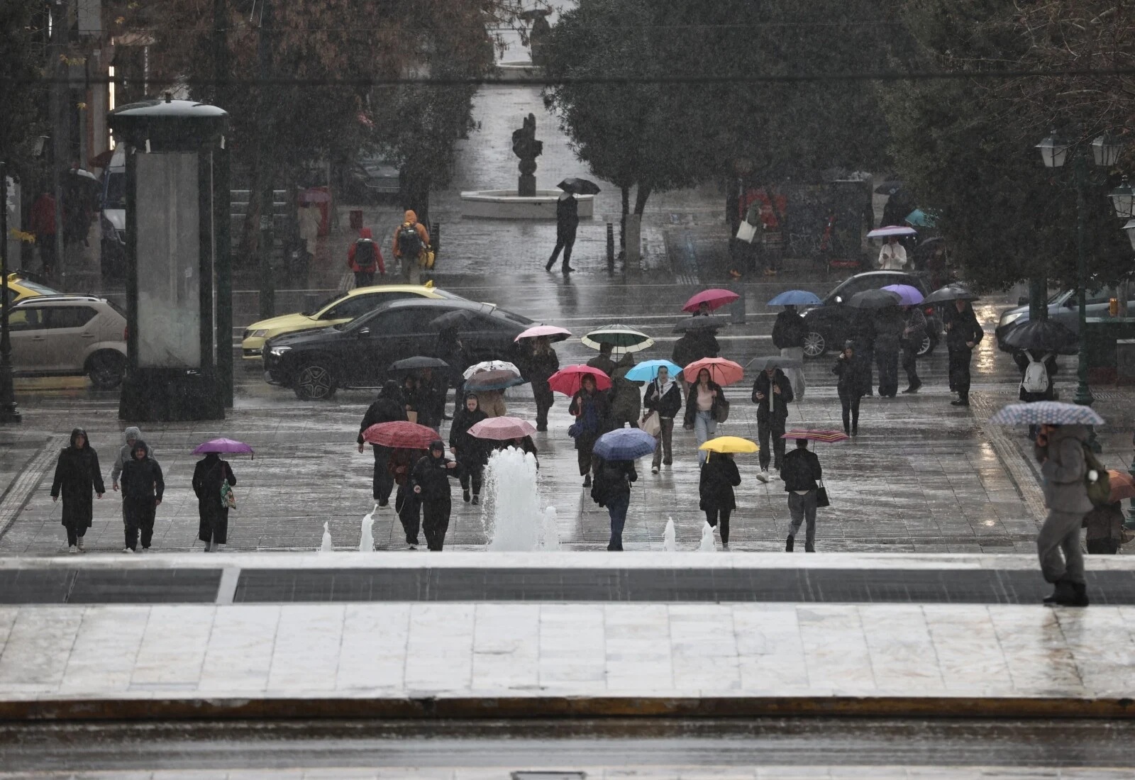 Αλλάζει ραγδαία ο καιρός: Οριστικό… τέλος του καλοκαιριού – Η ημερομηνία που το σκηνικό γίνεται… χειμωνιάτικο – Πότε ξεκινάνε τα κρύα