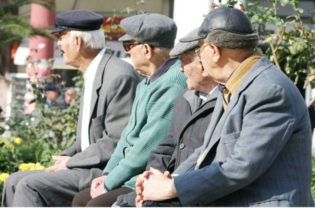Επίδομα στους συνταξιούχους: ΣΟΚ με τα ποσά – Άλλοι θα πάρουν 150€ και άλλοι 400€ – Δείτε αν είστε στους δικαιούχους