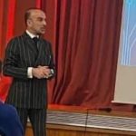 Ιδιωτικό εκπαιδευτήριο καλούσε τον Ηλία Θεοδωρόπουλο να μιλήσει σε εφήβους για το άγχος: «Ντρέπομαι»