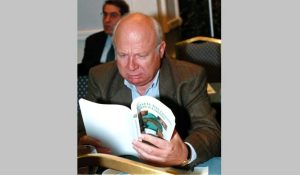 ΘΡΗΝΟΣ ΣΤΟ ΠΑΣΟΚ: “ΓΙΩΡΓΟ ΚΑΛΟ ΚΑΤΕΥΩΔΙΟ”