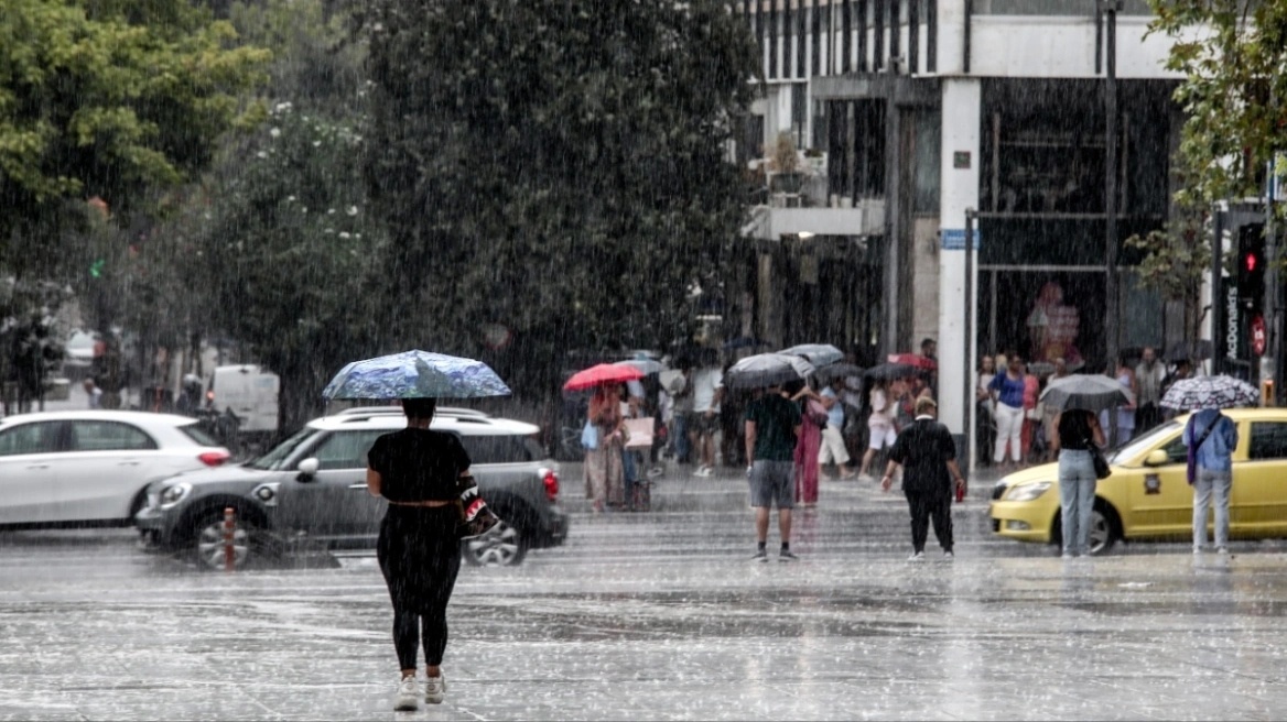 Αλλάζει ο καιρός από ώρα σε ώρα – Ξεκίνησαν οι βροχές και οι καταιγίδες – Θα… πνιγούμε το Σαββατοκύριακο