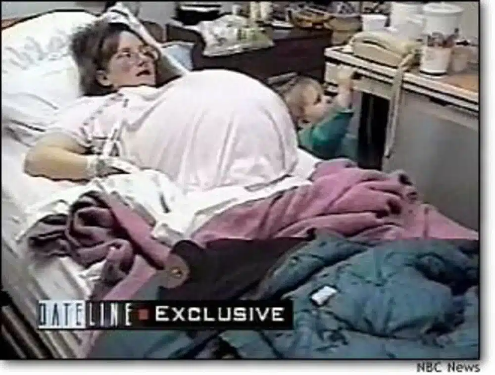 29χρονη το 1997 γέννησε ΕΠΤΑΔΥΜΑ: Δείτε πώς είναι σήμερα, 23 χρόνια μετά – Δεν θα πιστεύετε στα μάτια σας