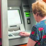 Συντάξεις: Ποιοι δικαιούνται και ποιοι δεν θα πάρουν τα 400 εuρώ που εξήγγειλε ο Μητσοτάκης στη ΔΕΘ