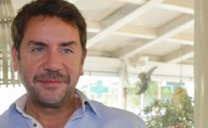 Ανατριχίλα: Ποιος τηλεφώνησε στον Μαζωνάκη δύο ημέρες πριν τον θάνατό του – «Γιώργο δεν είσαι καλά, θα πεθάνεις»