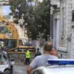ΣΟΚ στην Πλάκα: Η λάμπα του μπάνιου στον δεύτερο όροφο πίσω από την τραγωδία με τους έξι νεκρούς;
