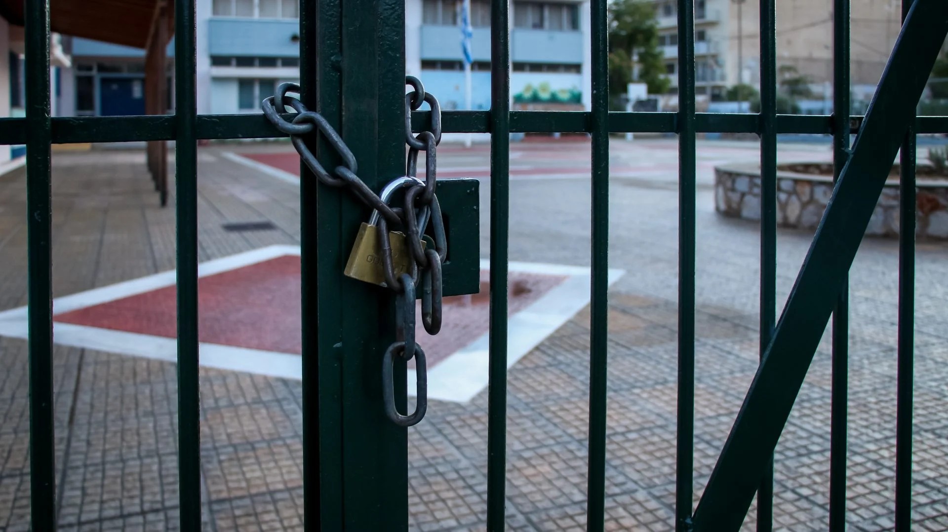 Κλειστά σχολεία… ακόμη δεν άνοιξαν: Ανακοινώθηκε από τώρα πότε δεν θα έχουν μάθημα οι μαθητές τον Σεπτέμβρη – Η ανακοίνωση