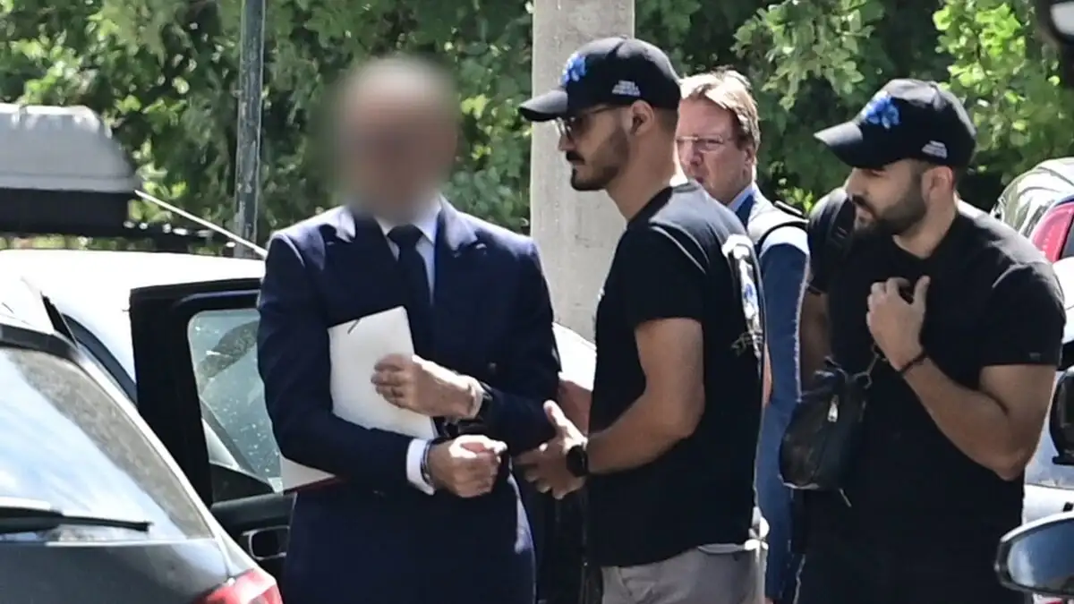 Θάνατος Μαζωνάκη: Μόλις κυκλοφόρησε Βίντεο ΣΟΚ με τον γιατρό να εκπαιδεύει συνάδελφό του από τις Φιλιππίνες σε
