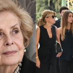 Κηδεία Μαραγαρίτας Παπανδρέου: Απαρηγόρητα τα παιδιά και τα εγγόνια της – Ποια είναι η καλλονή ξανθιά που της μοιάζει