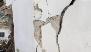 ΕΚΤΑΚΤΟ: Σεισμός 5,4 Ρίχτερ τώρα
