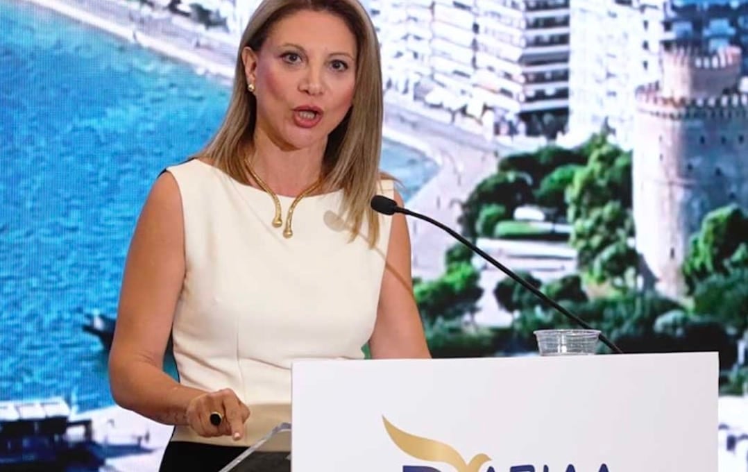 Μαρία Καρυστιανού: «Να μειωθούν στους 200 οι βουλευτές»