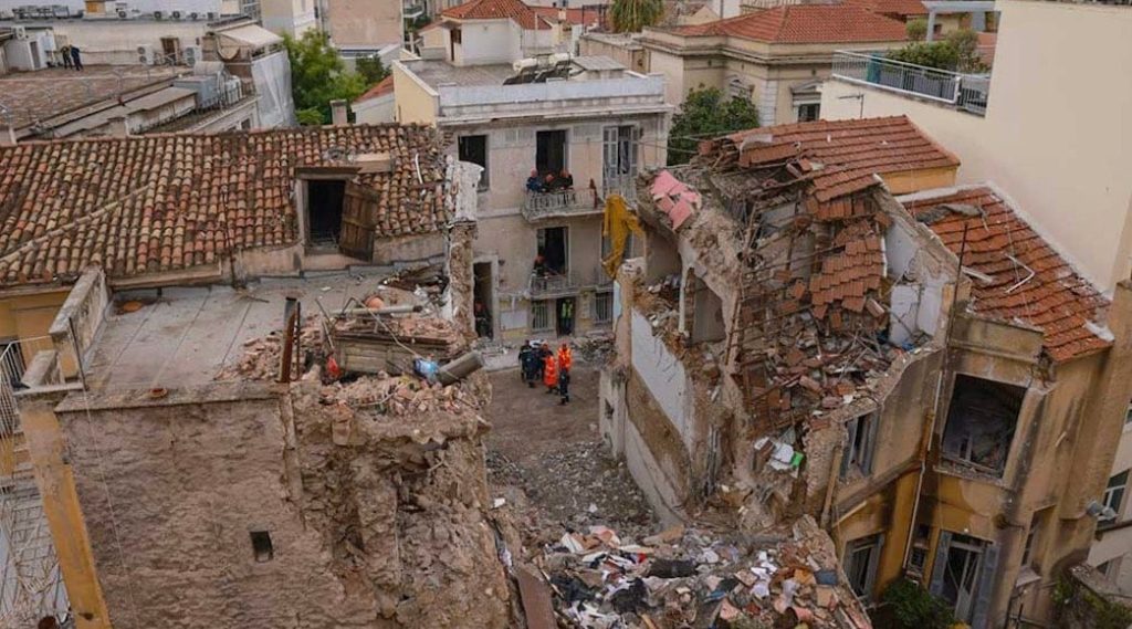 ΑΔΙΑΝΟΗΤΗ ΤΡΑΓΩΔΙΑ ΤΩΡΑ ΣΤΗΝ ΠΛΑΚΑ – ΤΡΑΓΙΚΟ ΤΕΛΟΣ