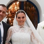 Παντρεύτηκε η κόρη του Γιάννη Βρούτση, Νίκη – Το εντυπωσιακό νυφικό