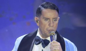 Το ράσο που φορούσε ο Μαζωνάκης στον τάφο του 27 μέρες μετά τον θάνατό του – Πως βρέθηκε εκεί;