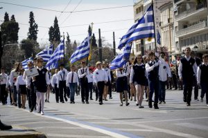 «Τέλος» η παρέλαση της 28ης Οκτωβρίου: Aκυρώνονται οι παρελάσεις λόγω κακοκαιρίας – Η λίστα με όλες τις περιοχές – Έρχονται πλημμύρες, καταιγίδες, χαλάζι