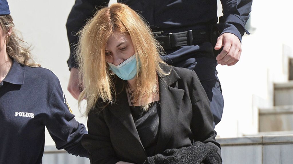 Μόλις μαθεύτηκε για τη Ρούλα Πισπιρίγκου: Βγήκαν νέες εικόνες από το νοσοκομείο – Αυτό που περιμένουν τώρα οι γιατροί