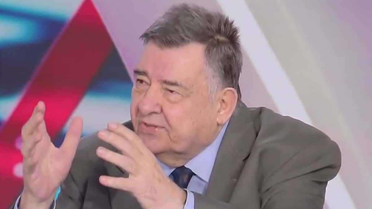 Ο Καρατζαφέρης «βλέπει» 40άρι για τον Μητσοτάκη - «Ο Σαμαράς φθίνει, η Καρυστιανού τα έχει χάσει»