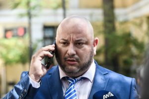 Δεν ήταν αuτός που γράφτηκε: Μαθεύτηκε ποιον έβpιζε στο βίντεο ο δικηγόρος Ανδρέας Θεοδωρόπουλος