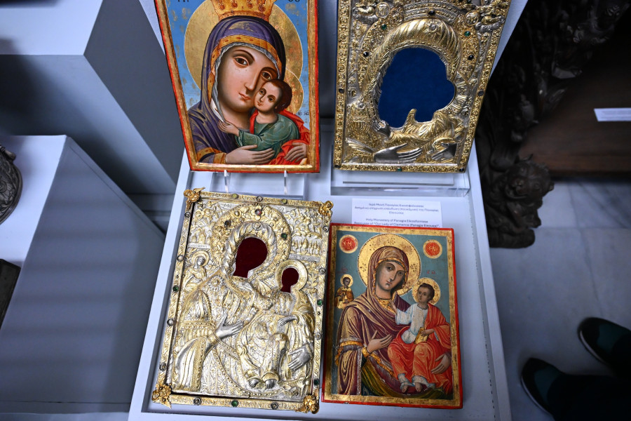 ΥΠΟΓΡΑΦΗ ΠΡΩΤΟΚΟΛΛΟΥ ΠΑΡΑΔΟΣΗΣ-ΠΑΡΑΛΑΒΗΣ ΚΕΙΜΗΛΙΩΝ ΠΑΡΟΥΣΙΑ ΤΩΝ ΠΡΩΘΥΠΟΥΡΓΩΝ ΕΛΛΑΔΑΣ ΚΥΡΙΑΚΟΥ ΜΗΤΣΟΤΑΚΗ ΚΑΙ ΒΟΥΛΓΑΡΙΑΣ ΡΟΥΜΕΝ ΡΑΝΤΕΦ ΣΤΗ ΘΕΣΣΑΛΟΝΙΚΗ