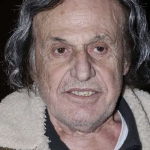 Ντροπή και αίσχος! Η απαράδεκτη φωτογραφία του Βασίλη Παπακωνσταντίνου που κάνει τον γύρω του διαδικτύου