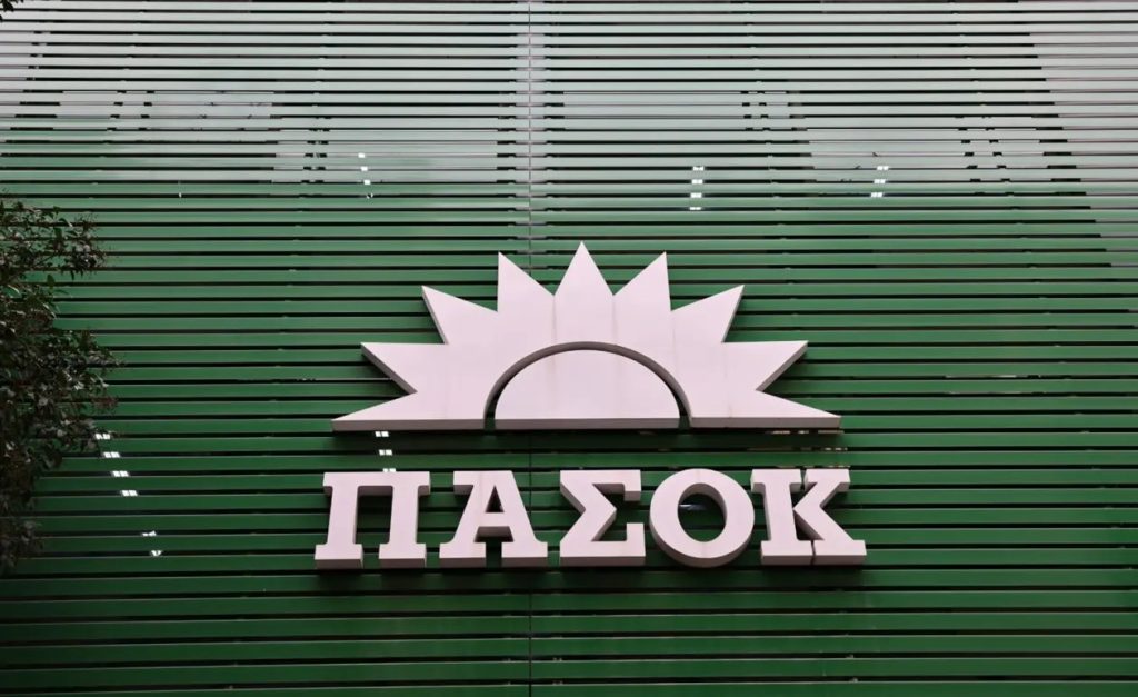 Ανείπωτος θρήνος στο ΠΑΣΟΚ: Πέθανε πασίγνωστος πρώην υπουργός