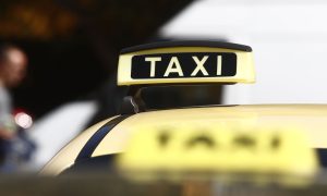 Νέα Ιωνία: Έκτακτο για τον 35xpovo που επιτέθnκε στην οδηγό ταξί και της έκοψε το αυτί