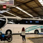 Απίστευτο περιστατικό: Οδηγός ΚΤΕΛ ξέχασε επιβάτιδα σε στάση για τουαλέτα και έφυγε χωρίς αυτήν