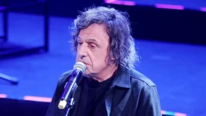 Δυστυχώς έγινε γνωστό για τον Βασίλη Παπακωνσταντίνου – Το σοβαρό πρόβλημα υγείας που αντιμετωπίζει