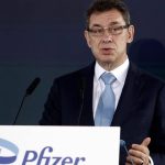 Η Φλόριντα μηνύει τον Μπουρλά: Κατηγορεί την Pfizer ότι παραπλάνησε το κοινό για το εμβόλιο και δεν ενημέρωσε για τις επιπλοκές