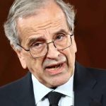Νέες αιχμές Σαμαρά: «Θεωρώ υποχρέωσή μου να συνεισφέρω στην πατρίδα»