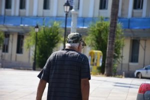 Συνταξιούχοι: Ποιοι δικαιούνται επίδομα των 400 και ποιοι μένουν εκτός