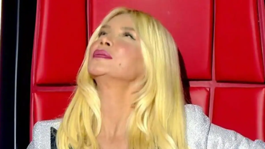 Θρήνος στο The Voice: Η Πάολα κοίταξε ψηλά, είπε μόνο μία λέξη για τον Μαζωνάκη και λύγισαν όλοι
